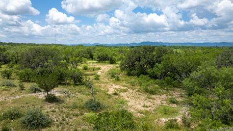 1231 B & R Road Vanderpool TX 78885