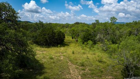 1231 B & R Road Vanderpool TX 78885