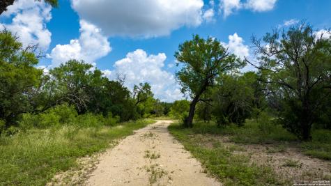 1231 B & R Road Vanderpool TX 78885