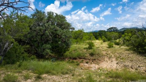 1231 B & R Road Vanderpool TX 78885