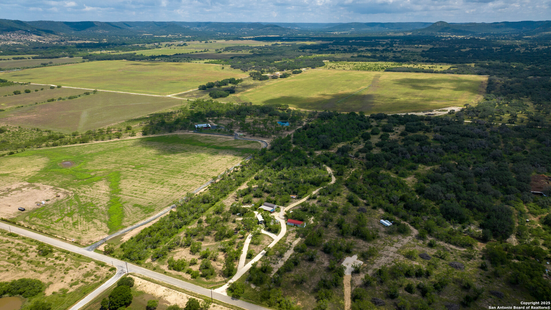 1231 B & R Road Vanderpool TX 78885
