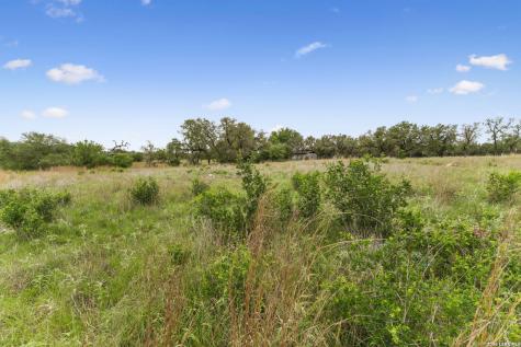 997 Gw Edwards Lane Pipe Creek TX 78063