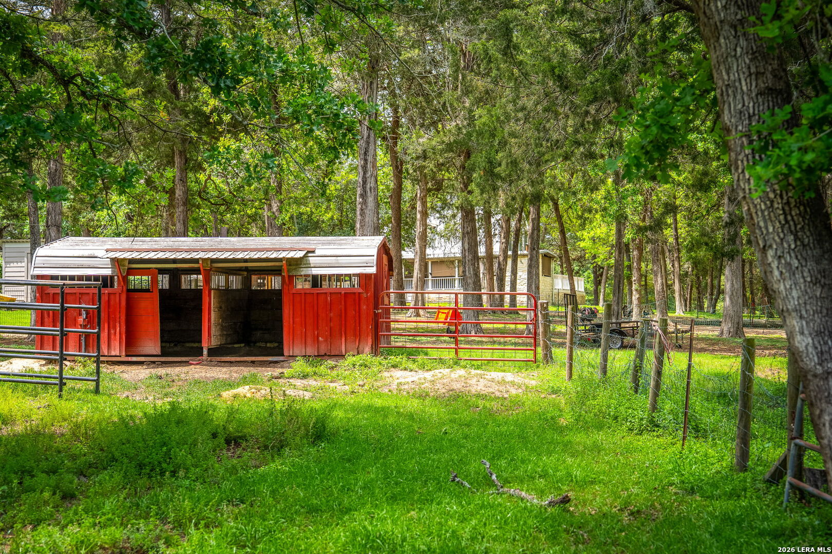 1055 Beech Crest Drive New Ulm TX 78950