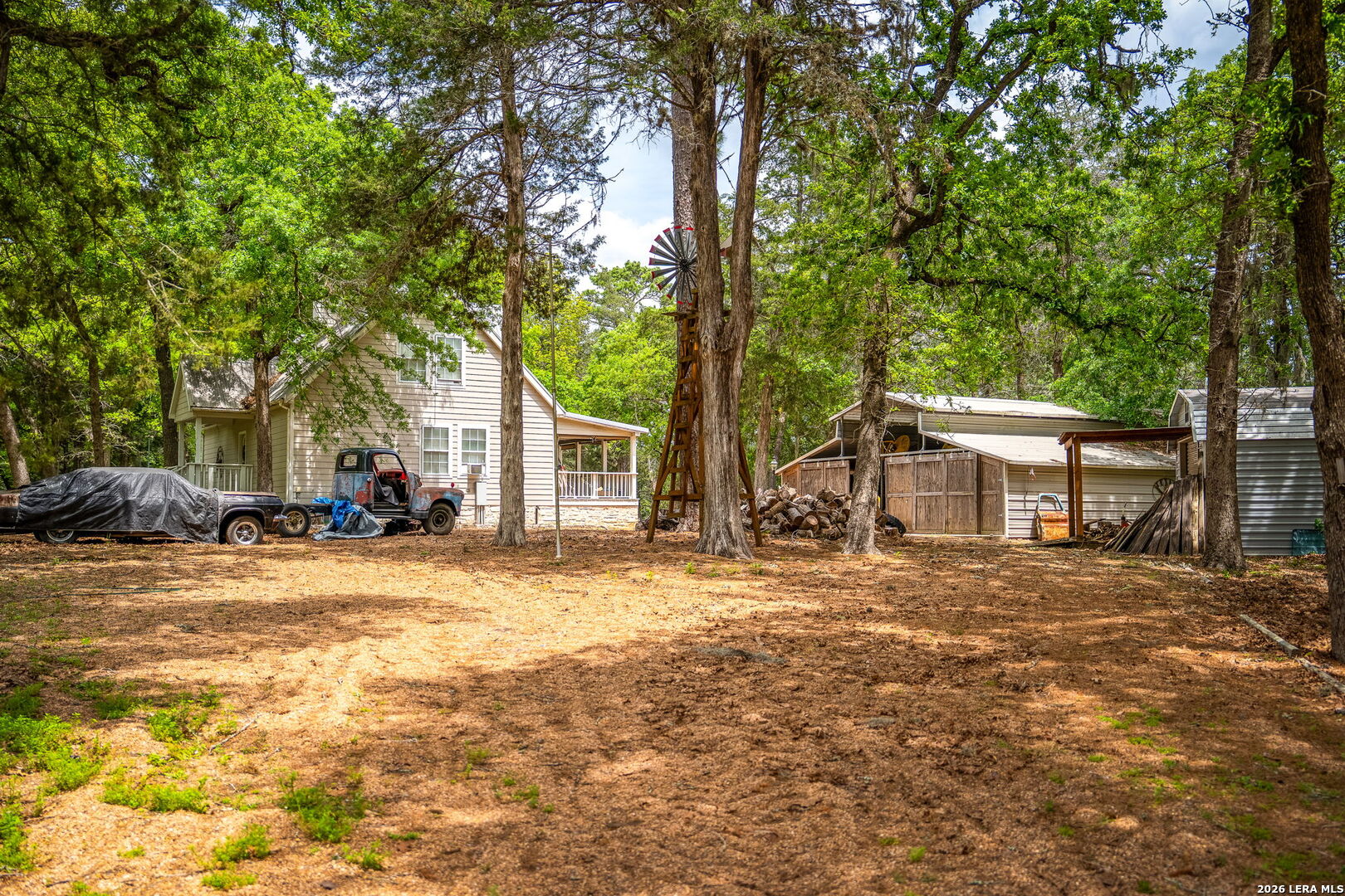 1055 Beech Crest Drive New Ulm TX 78950