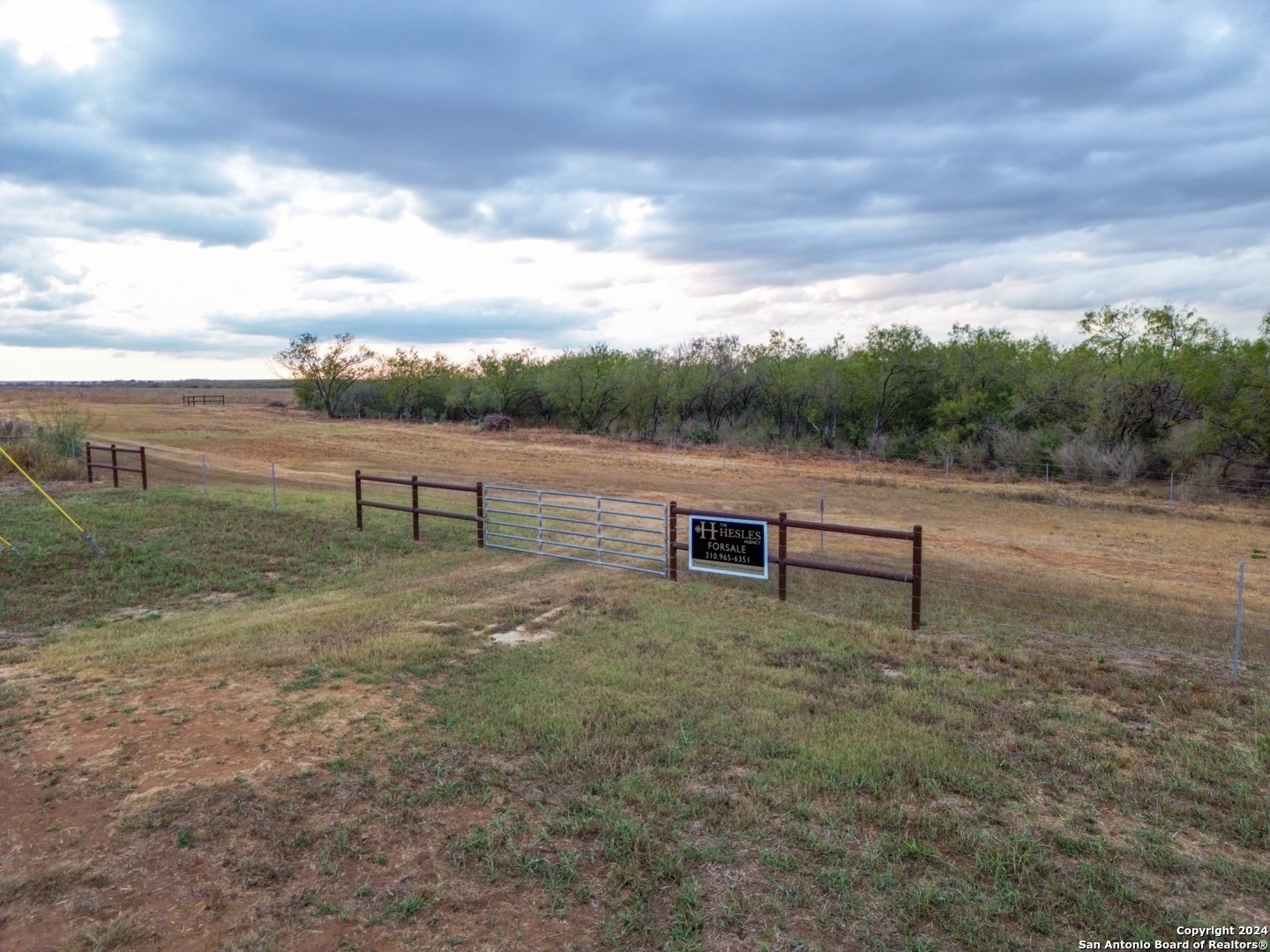 322 S Cr 343 Charlotte TX 78011