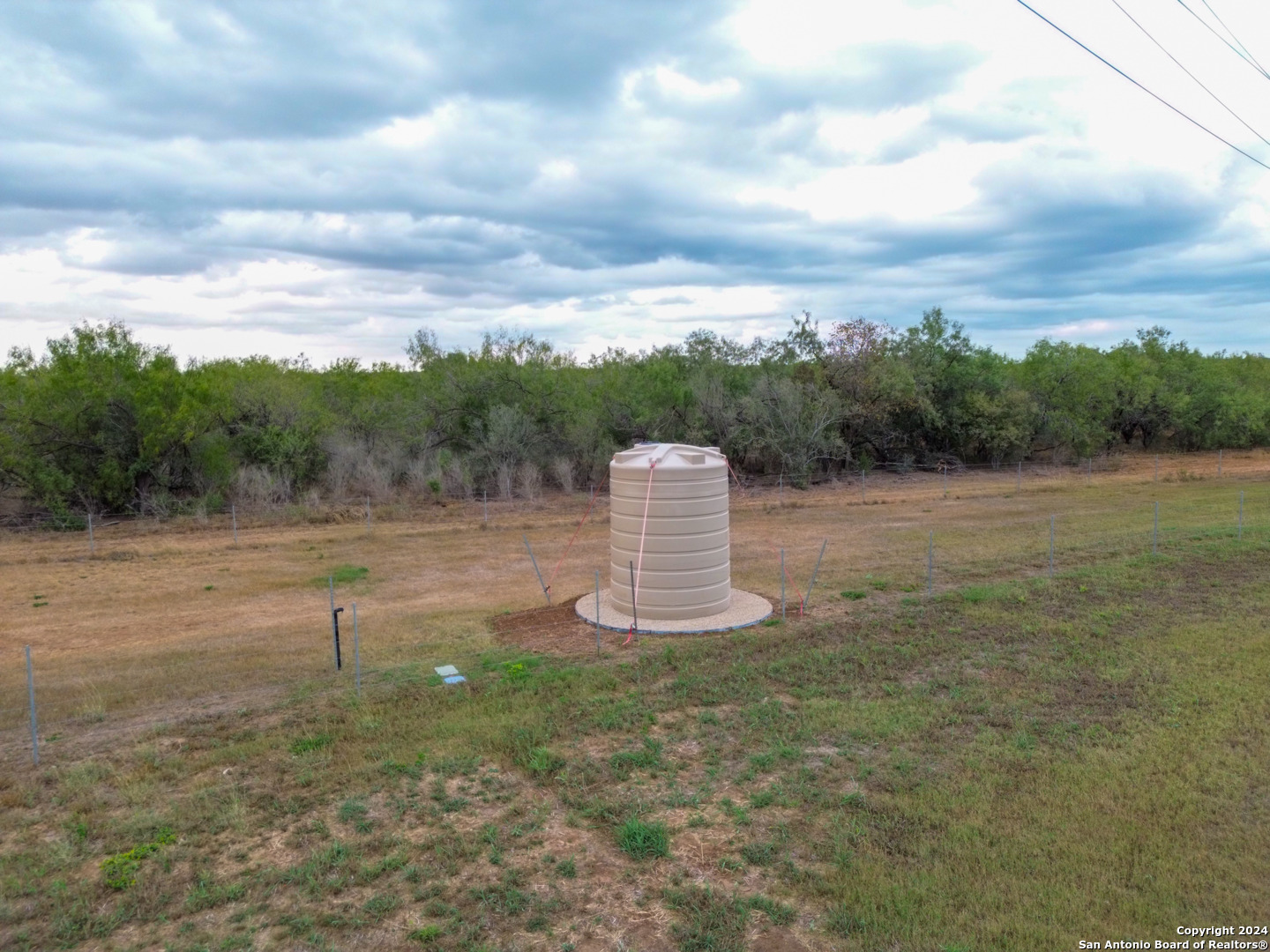 322 S Cr 343 Charlotte TX 78011