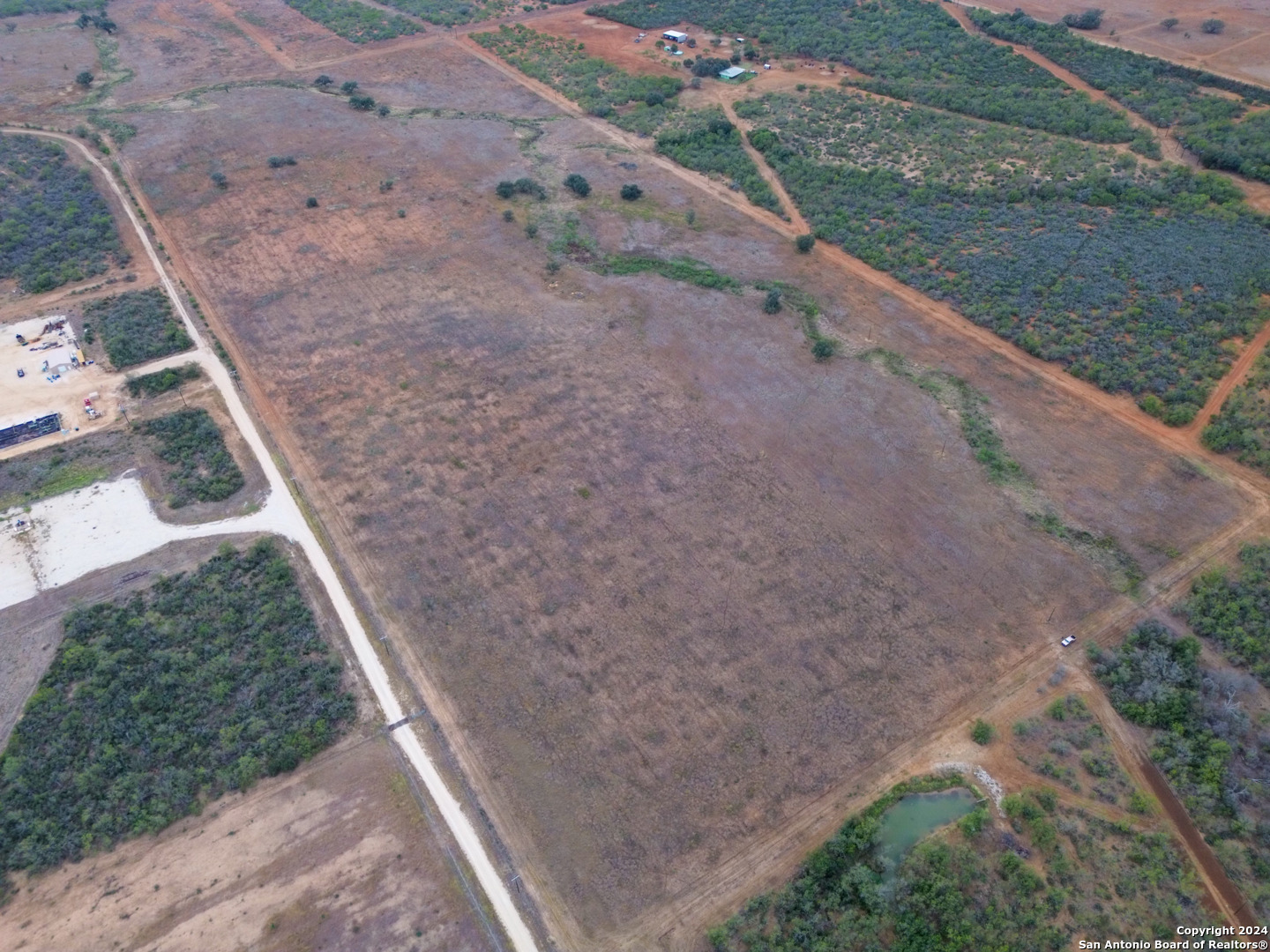 322 S Cr 343 Charlotte TX 78011