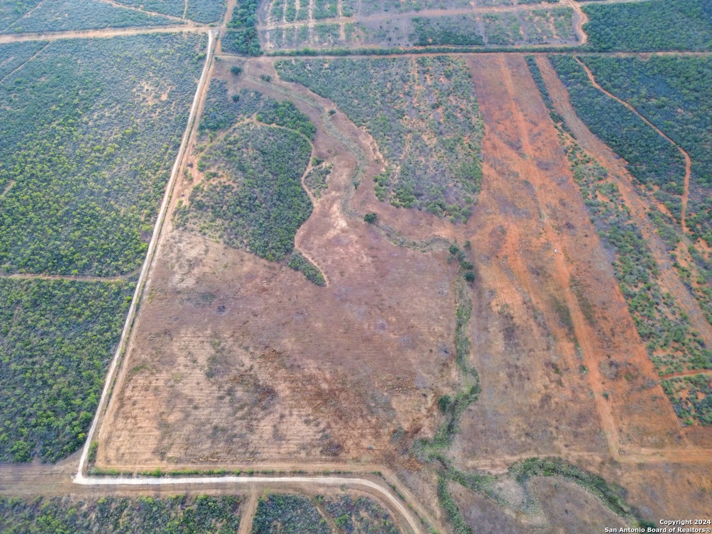 322 S Cr 343 Charlotte TX 78011