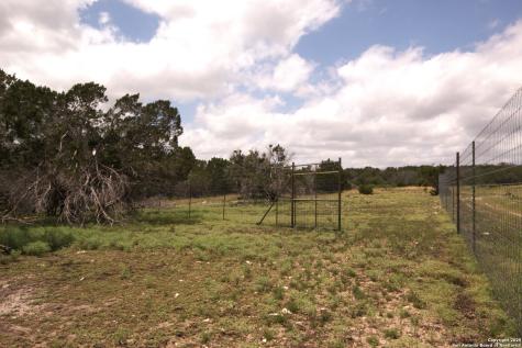 510 Dead End Road Mountain Home TX 78058