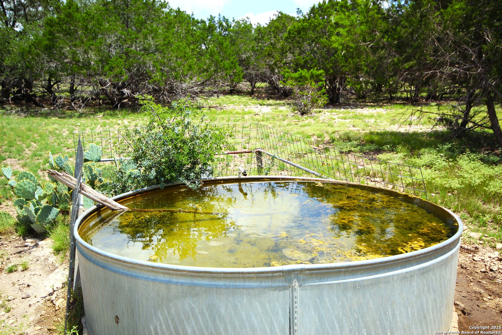 510 Dead End Road Mountain Home TX 78058