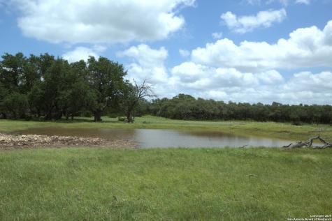 510 Dead End Road Mountain Home TX 78058