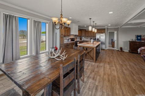 208 Well Pad Road George West TX 78022