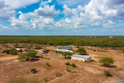 947 County Road 302 Sandia TX 78383