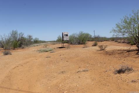200 Rogers Ranch Road Big Wells TX 78830