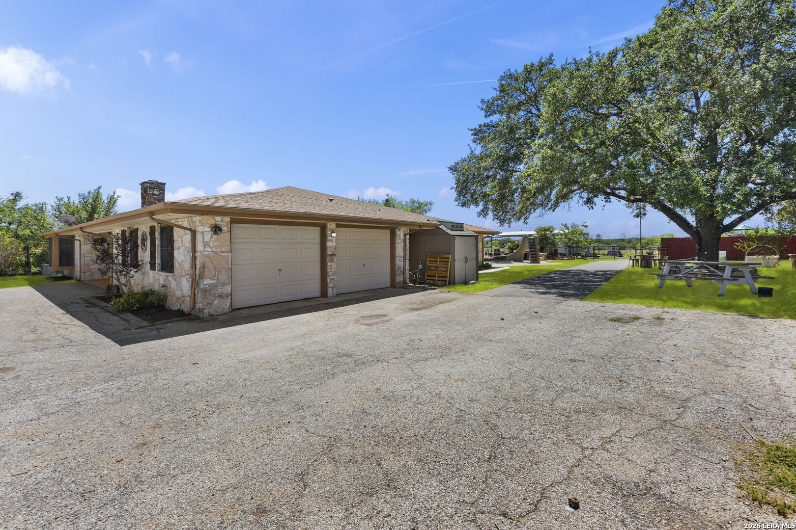 4231 Stuart Adkins TX 78101
