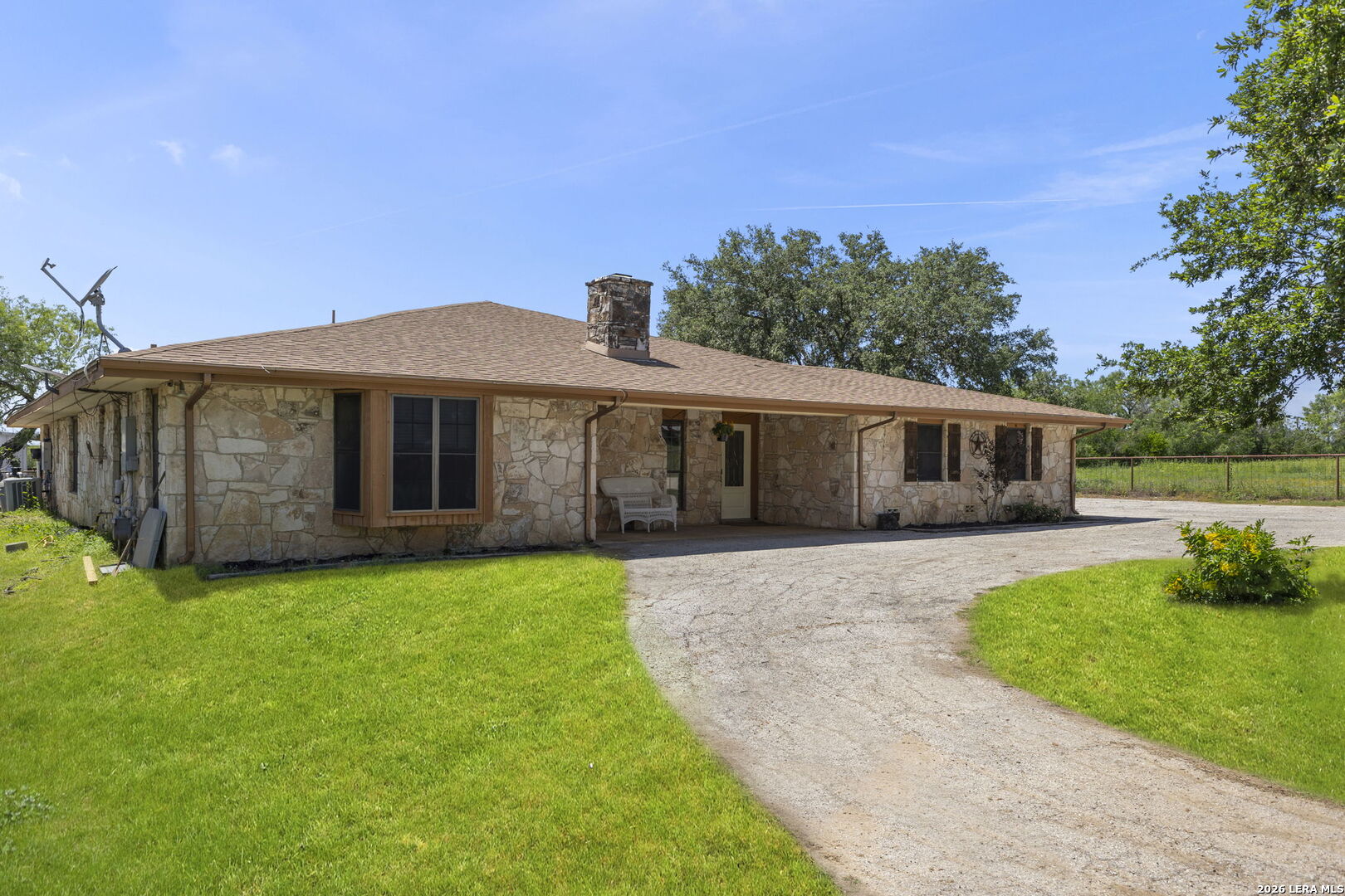 4231 Stuart Adkins TX 78101