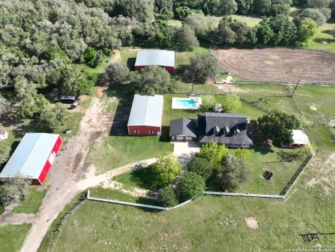 2626 Hencerling Road Goliad TX 77963