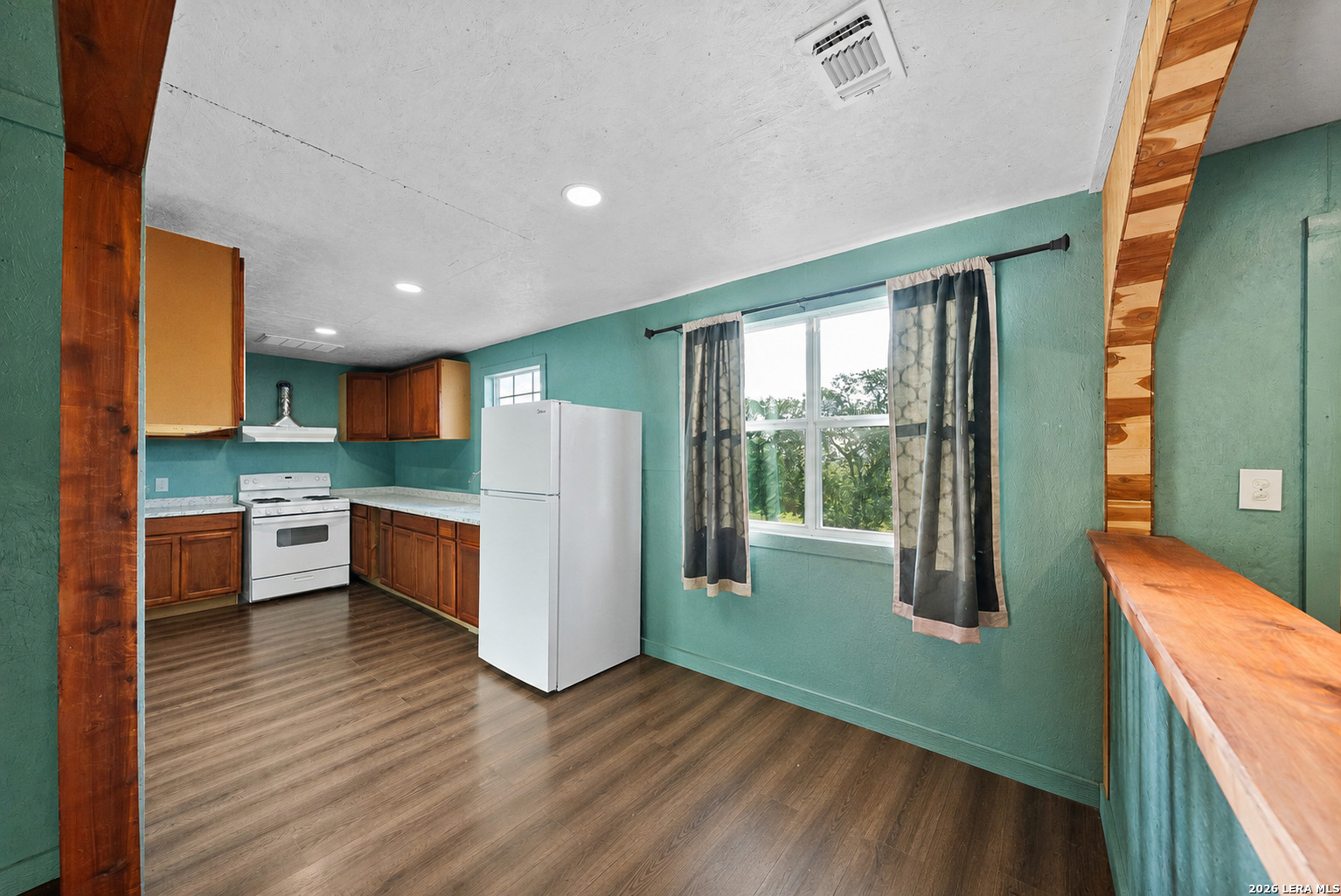 165 Trent Road S Kerrville TX 78028