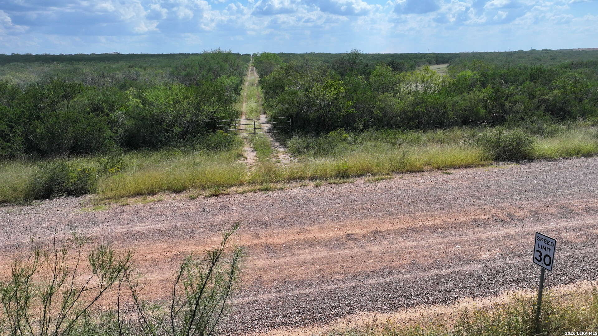 50 Ranch Road Freer TX 78376
