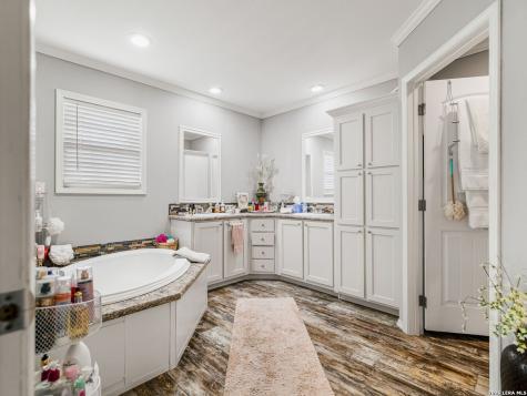 1470 Patton Road Somerset TX 78069