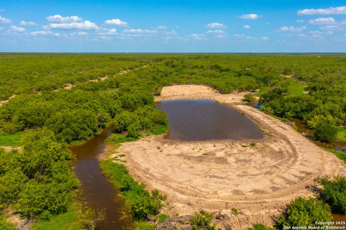 0 Fm 1688 Crystal City TX 78839