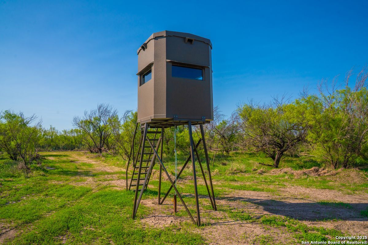 0 Fm 1688 Crystal City TX 78839