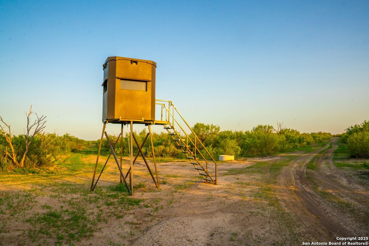 0 Fm 1688 Crystal City TX 78839