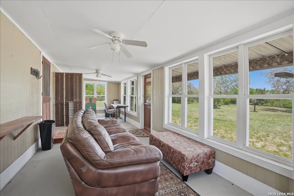 731 County Road 325 George West TX 78022