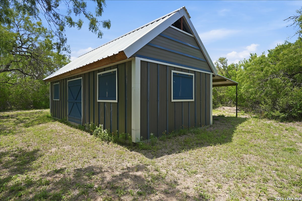 731 County Road 325 George West TX 78022