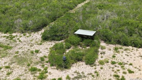 731 County Road 325 George West TX 78022
