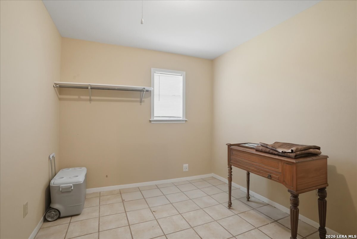 731 County Road 325 George West TX 78022