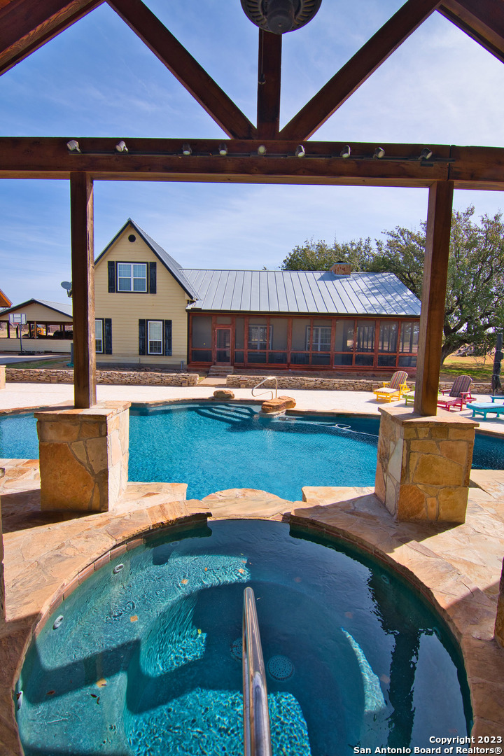 19316 Ranch Road 1871 Mason TX 76856