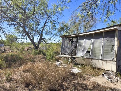 00 Cr 123 Pawnee TX 78145