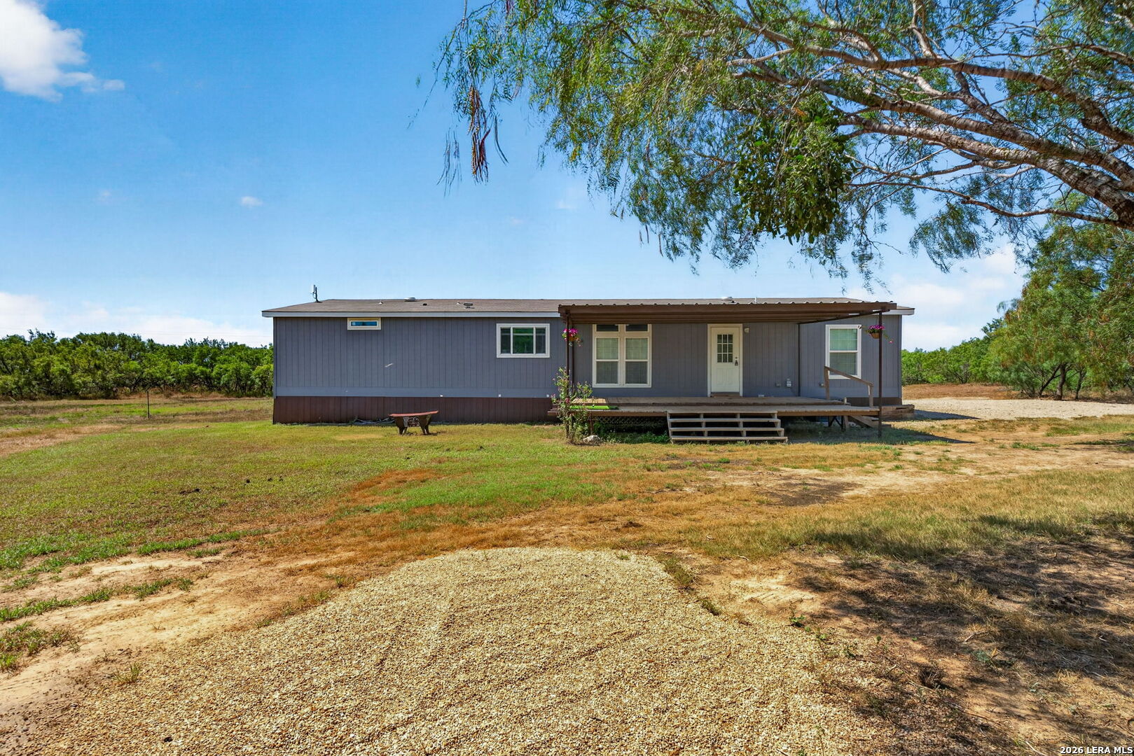 3660 Bluntzer Road Jourdanton TX 78026