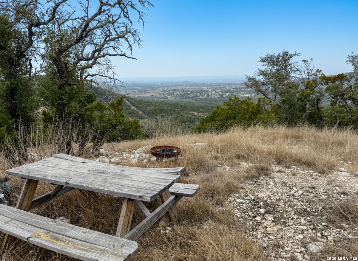 898 Mountain View Lane Pipe Creek TX 78063