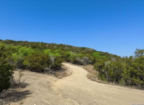 898 Mountain View Lane Pipe Creek TX 78063