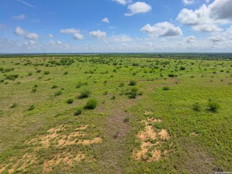 Tbd County Road 302 Jourdanton TX 78026
