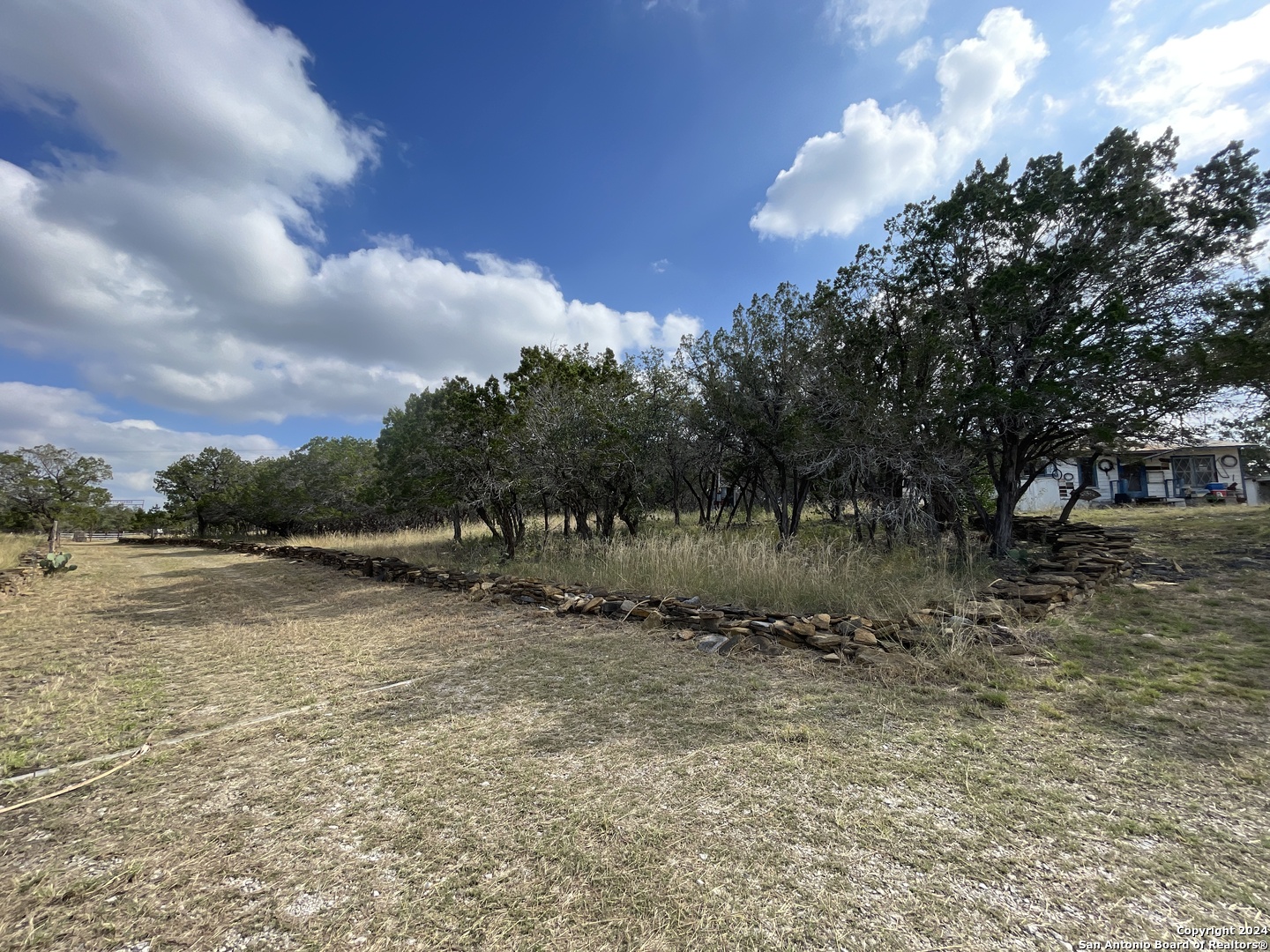 890 County Road 246 Hondo TX 78861