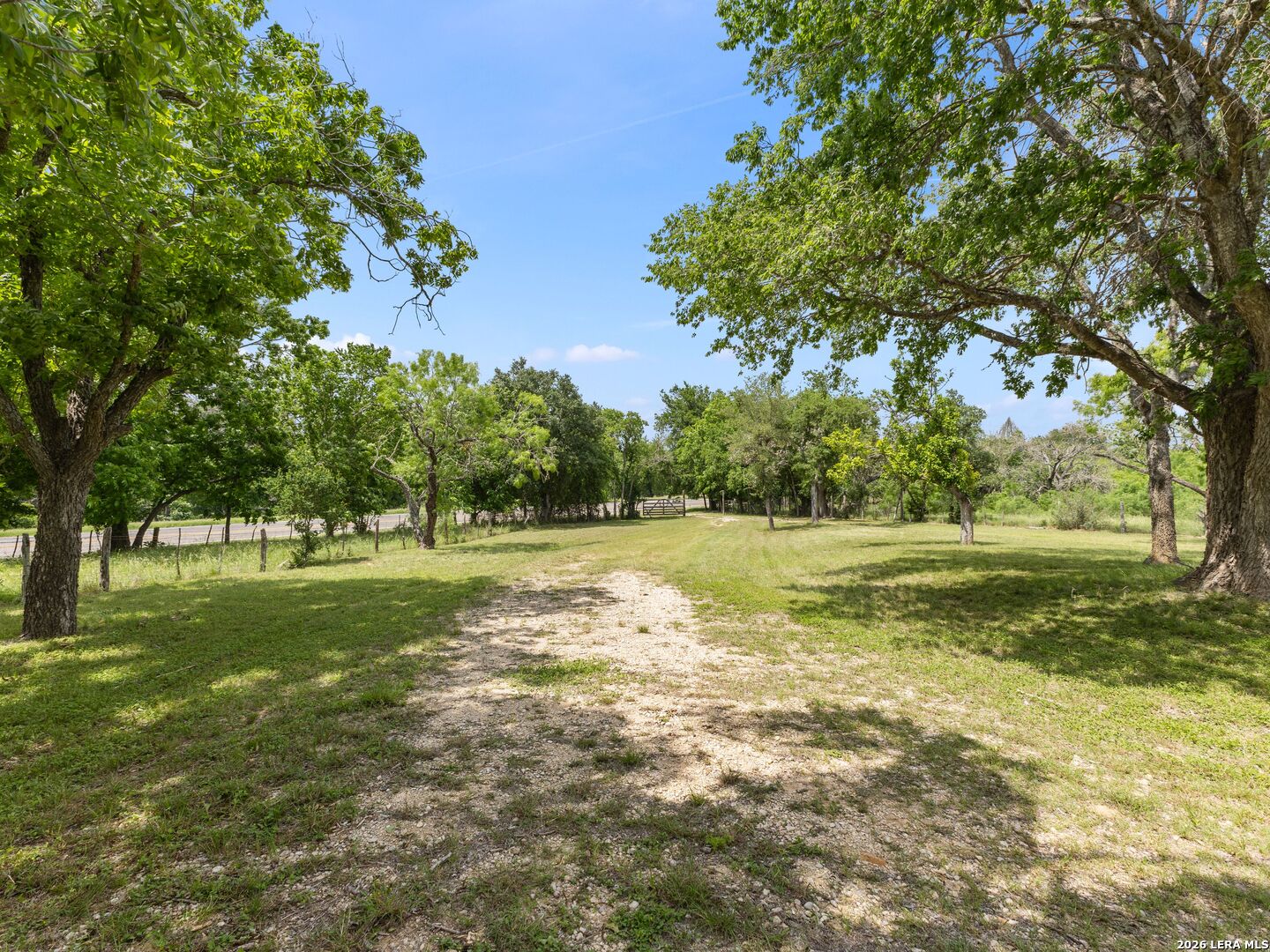 846 Fm 480 Center Point TX 78010