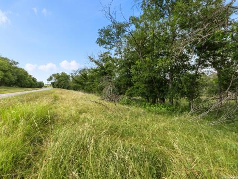 846 Fm 480 Center Point TX 78010