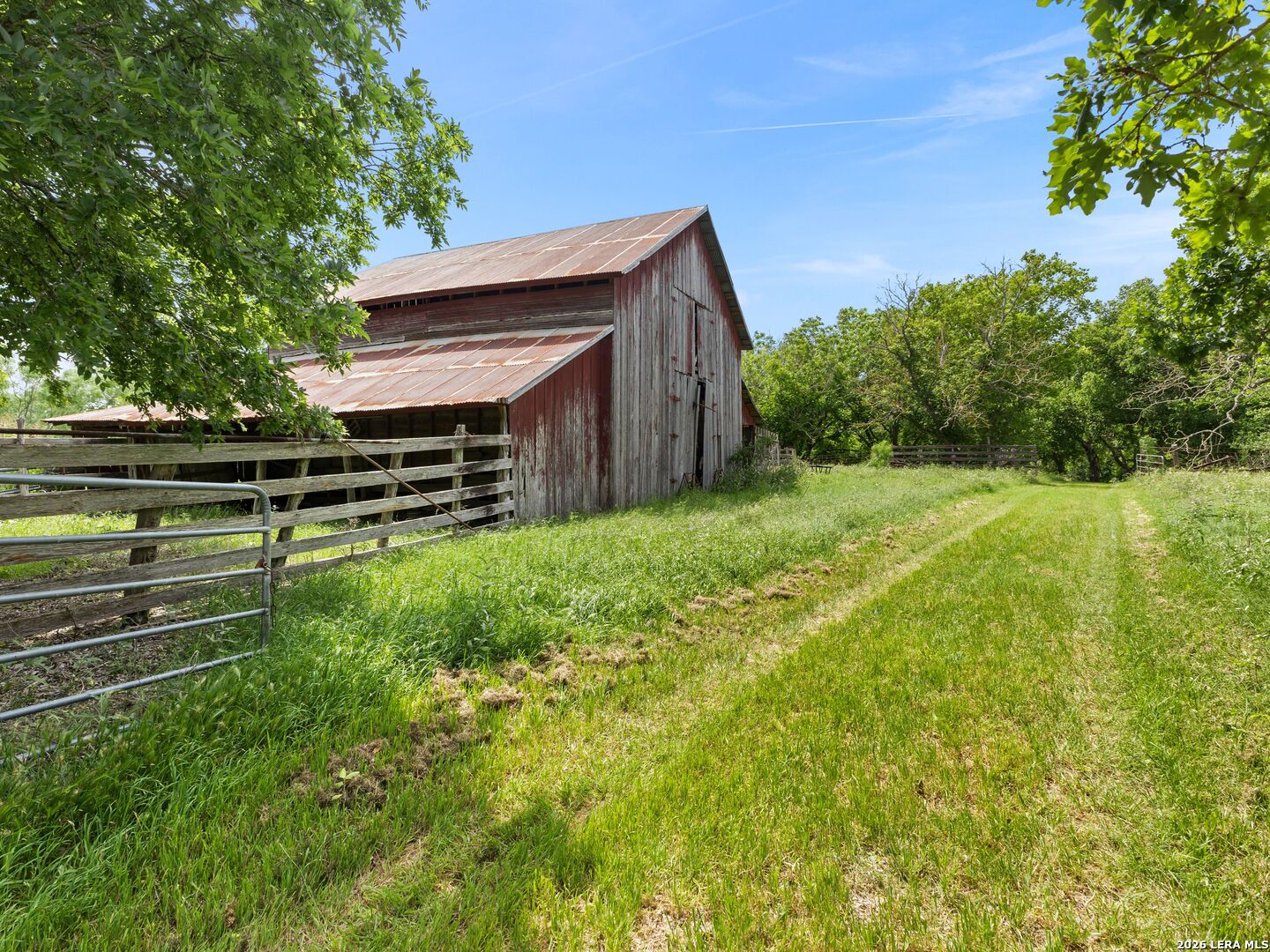 846 Fm 480 Center Point TX 78010