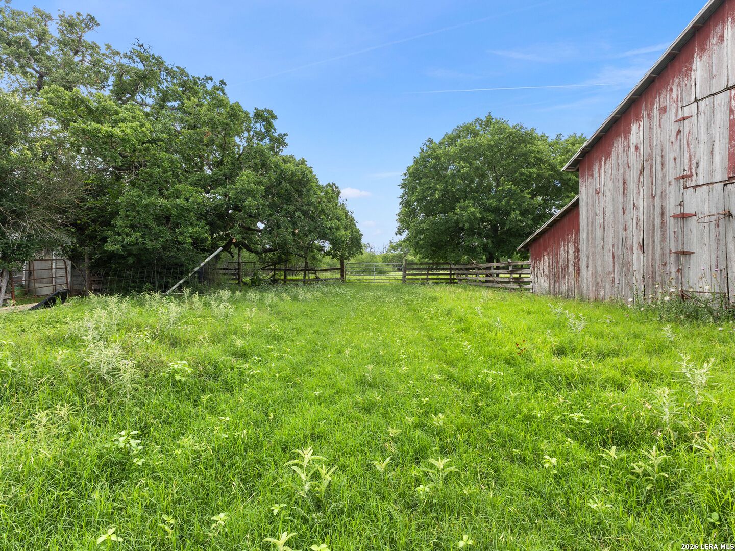 846 Fm 480 Center Point TX 78010