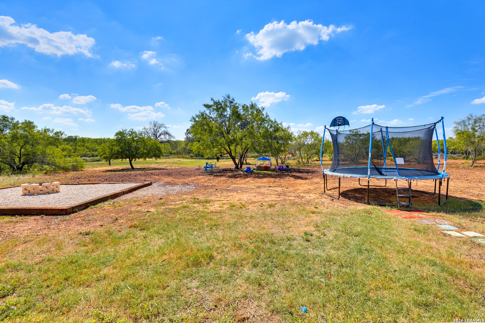 6050 Fm 2504 Poteet TX 78065