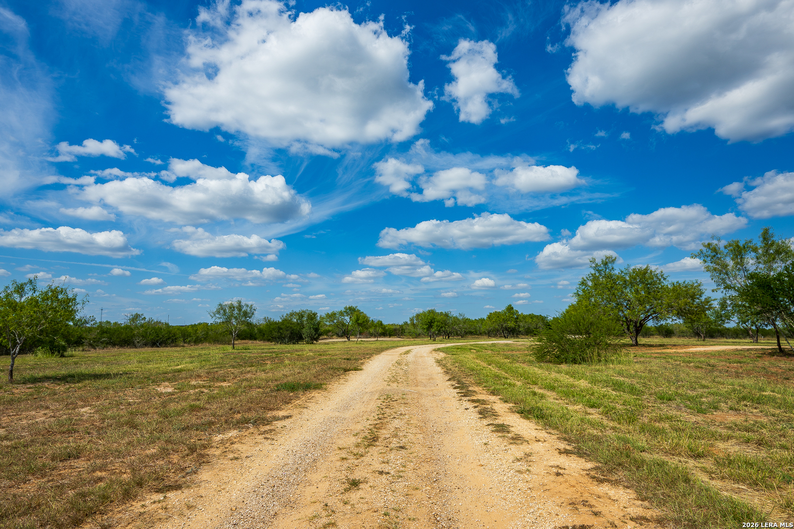 514 E Fm 140 Christine TX 78012