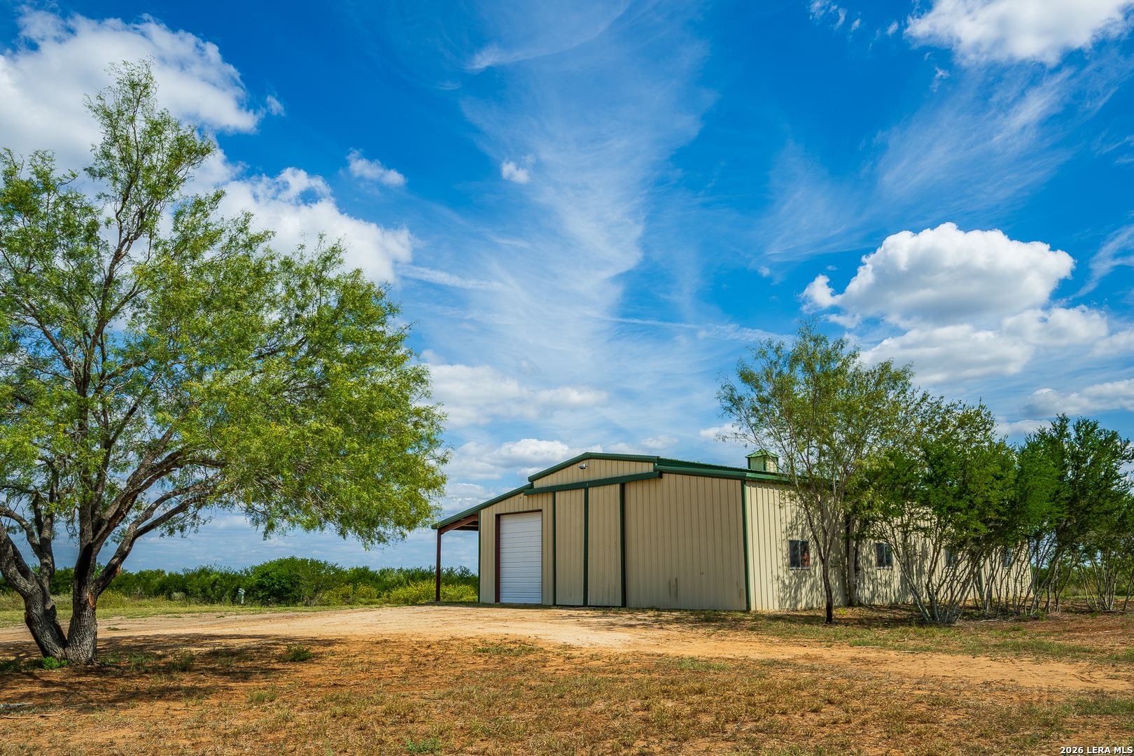 514 E Fm 140 Christine TX 78012