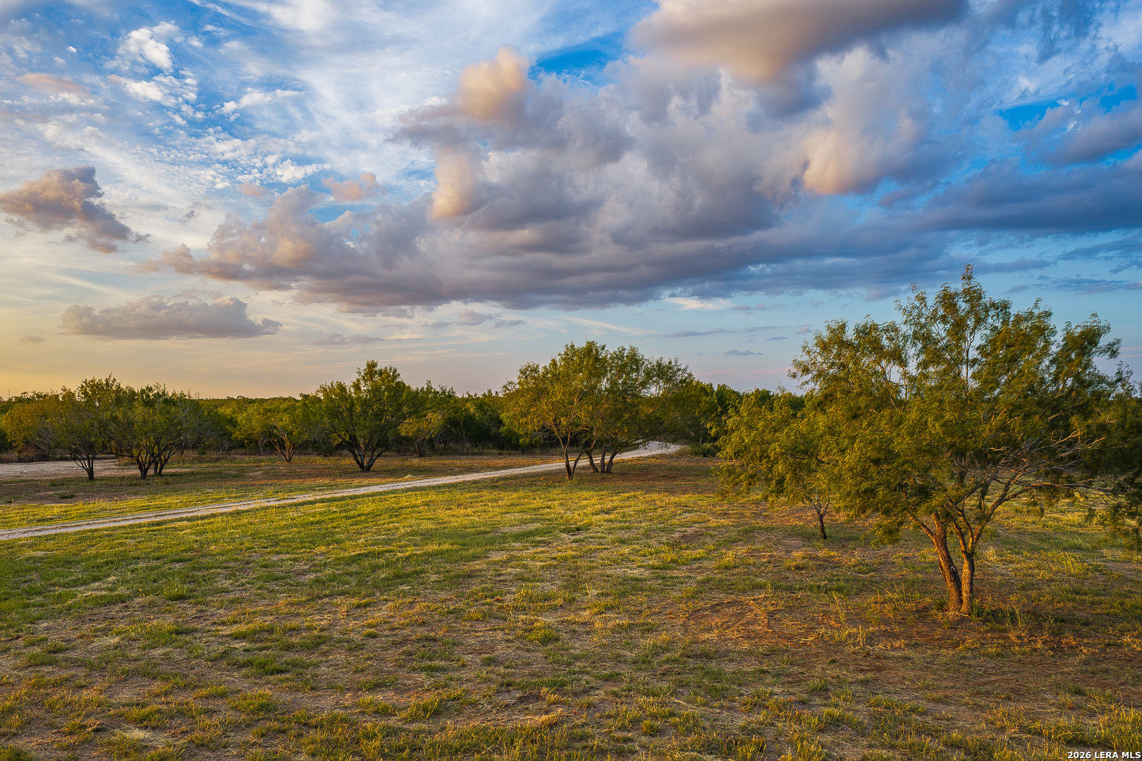 514 E Fm 140 Christine TX 78012
