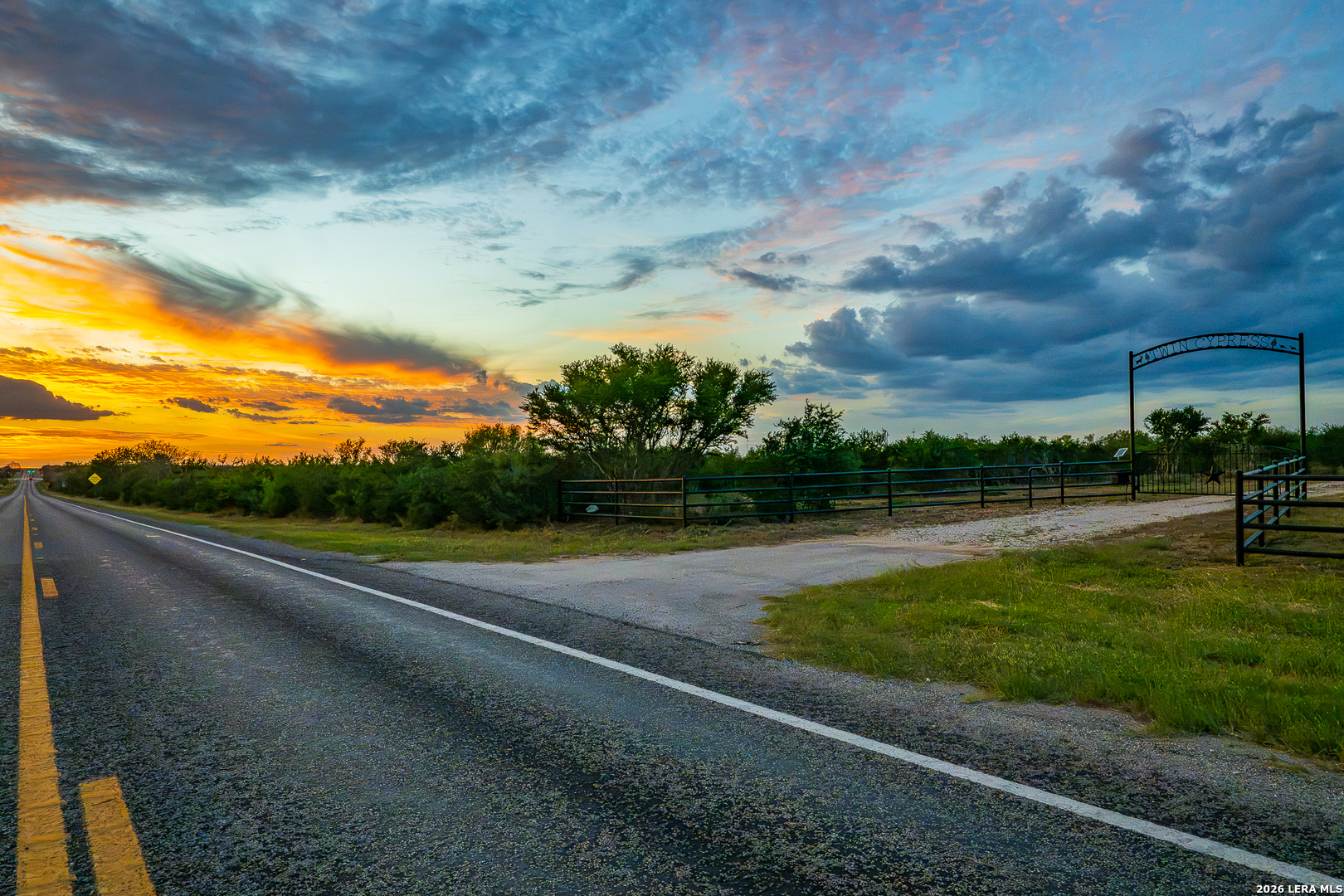 514 E Fm 140 Christine TX 78012