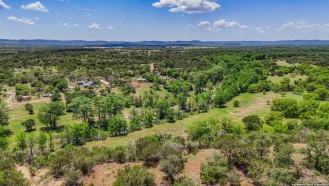 101 Betty Drive Bandera TX 78803