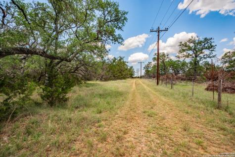 101 Betty Drive Bandera TX 78803