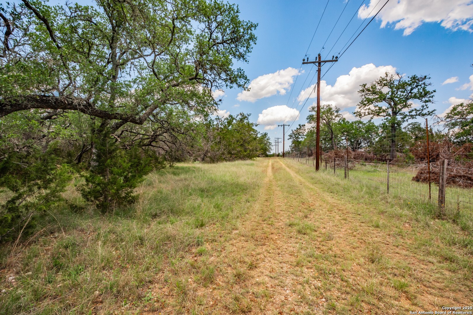 101 Betty Drive Bandera TX 78803